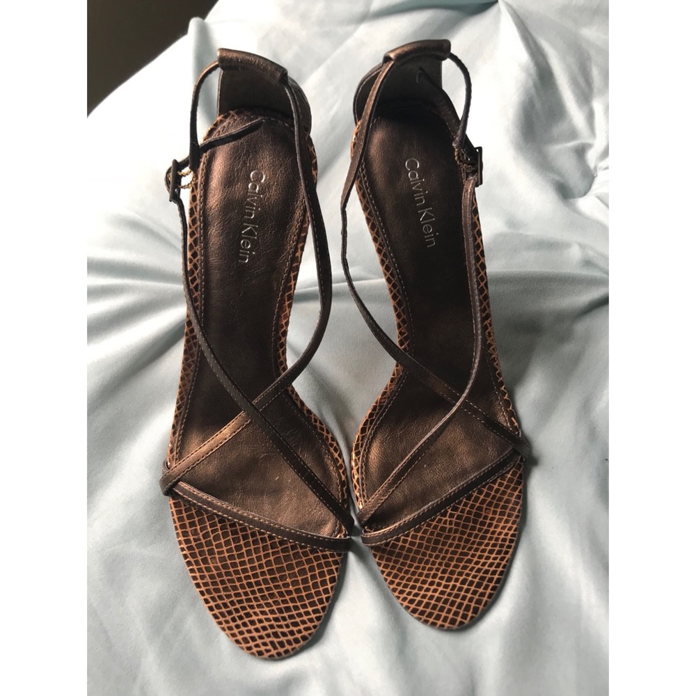 Bronze heels